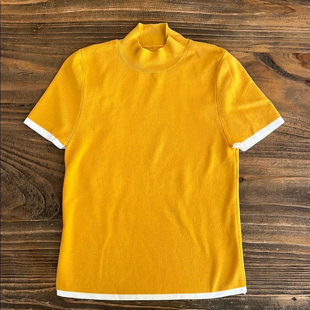 Anthropologie short sleeve sweater